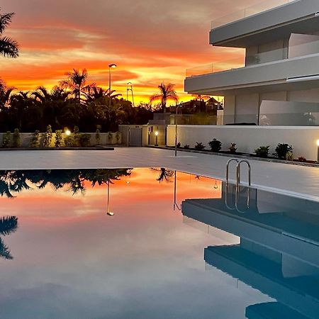 Modern New Apartment Las Terrazas De Costa Adeje. Heated Pool, Big Terrace And Private Parking Eksteriør bilde
