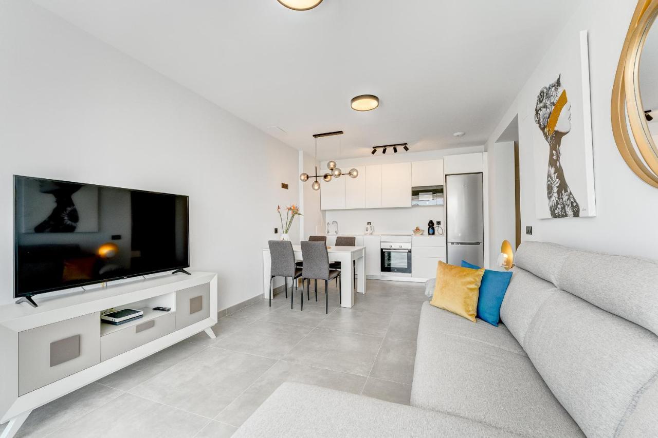 Modern New Apartment Las Terrazas De Costa Adeje. Heated Pool, Big Terrace And Private Parking Eksteriør bilde