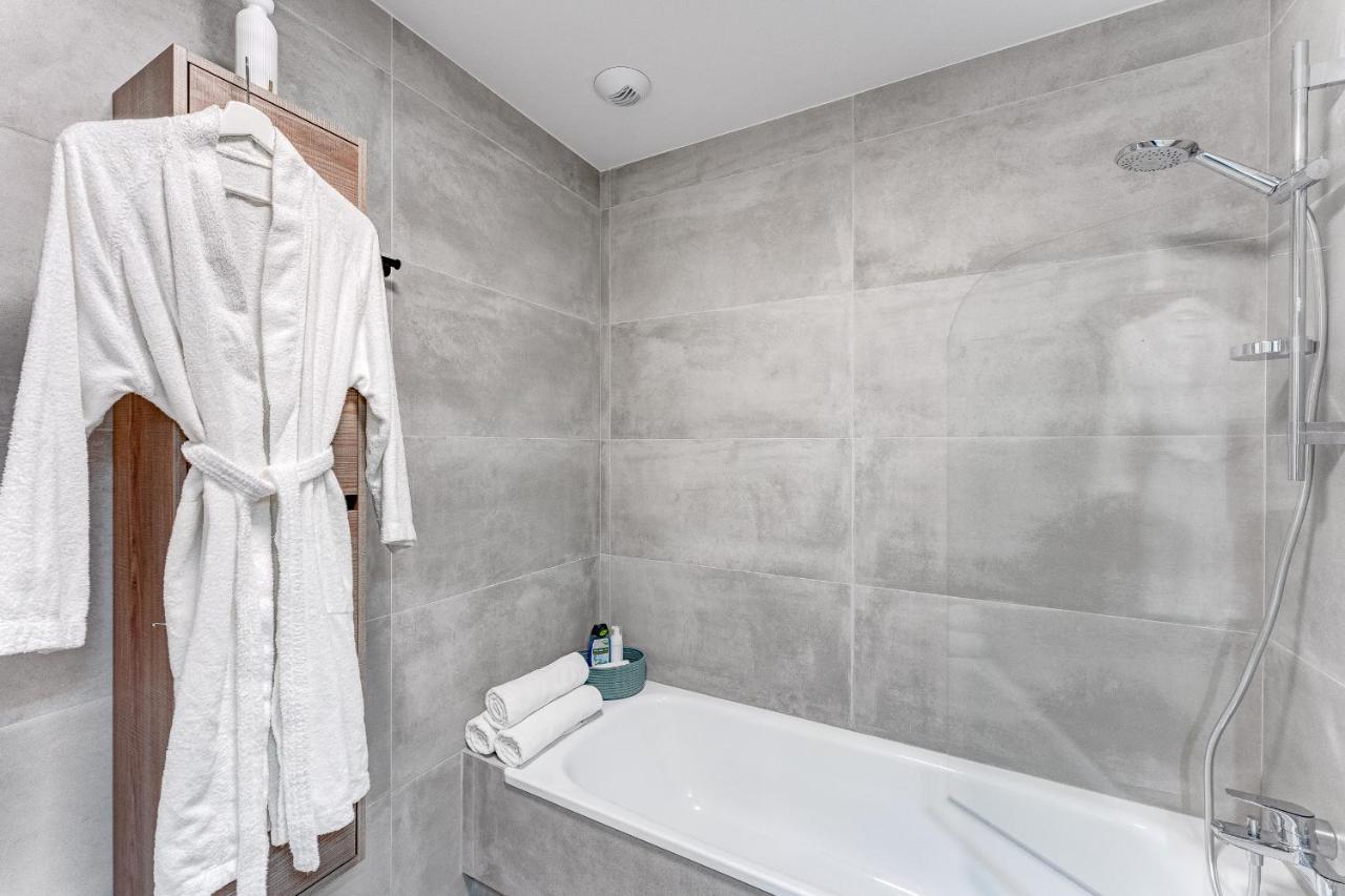 Modern New Apartment Las Terrazas De Costa Adeje. Heated Pool, Big Terrace And Private Parking Eksteriør bilde