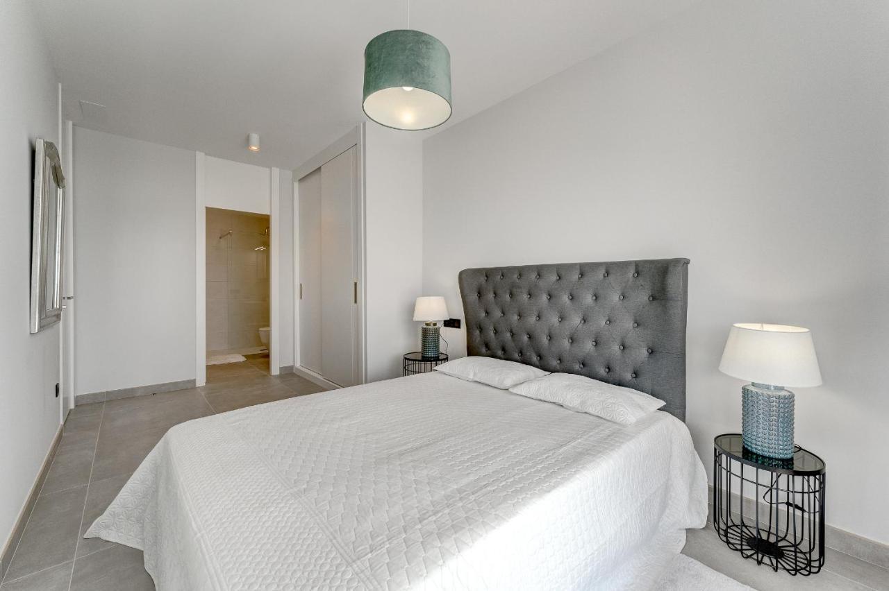 Modern New Apartment Las Terrazas De Costa Adeje. Heated Pool, Big Terrace And Private Parking Eksteriør bilde